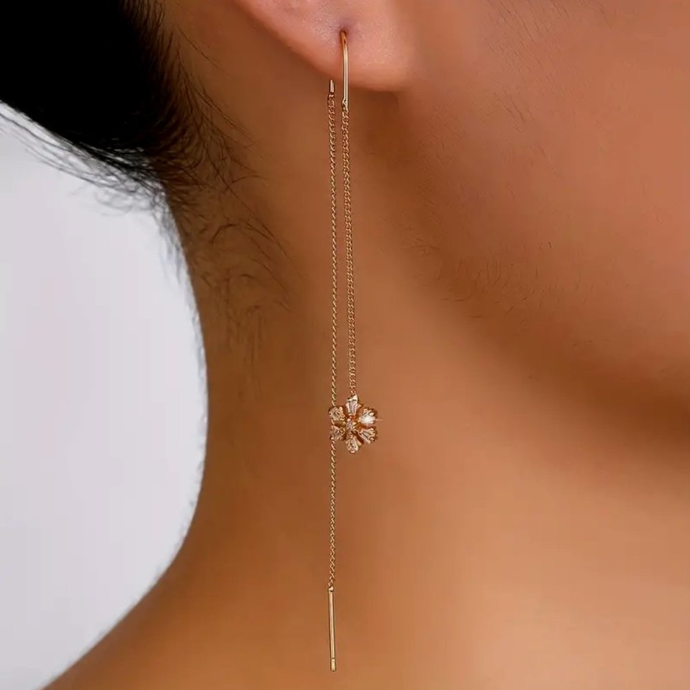 Elegant Long Dangle Threader Design With Zircon • Snowflake Earrings